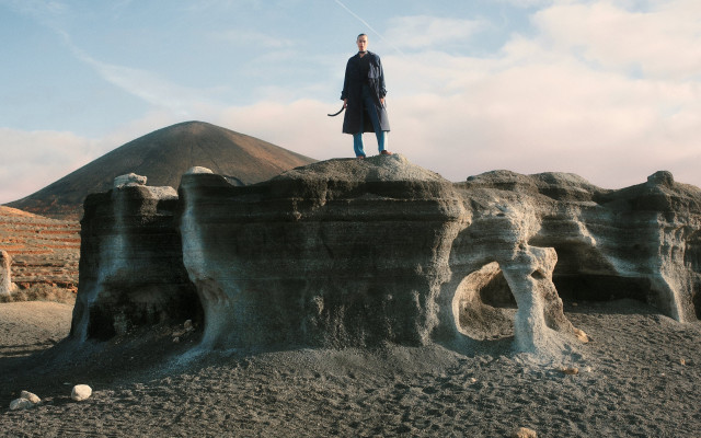 Birgit Kos for Scalpers