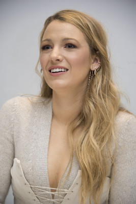 Blake Lively pic #970541