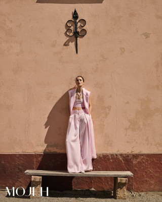 Blanca Padilla ~ Mojeh June 25 by Panos Davios