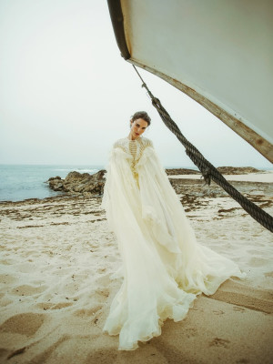 Blanca Padilla for Harper Bazaar Greece 07.25