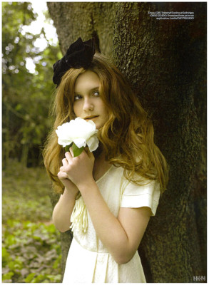 Bonnie Wright pic #170311