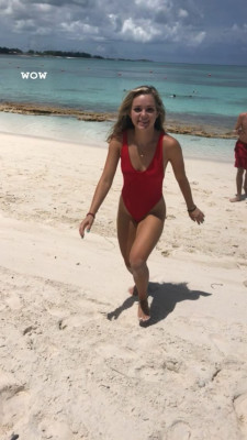 Brec Bassinger pic #1062122