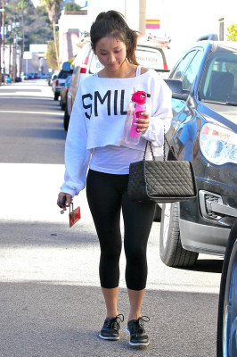 photo 28 in Brenda Song gallery [id570859] 2013-01-27 00:00:00