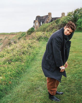 Brenton Thwaites pic #1290173