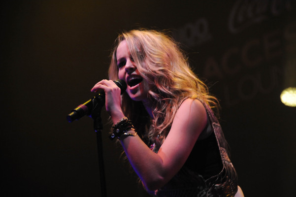 Bridgit Mendler pic #602613