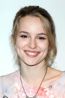 Bridgit Mendler pic #599160