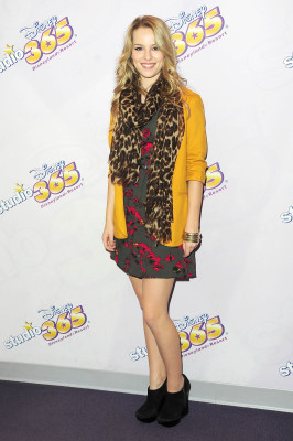 photo 10 in Mendler gallery [id604624] 2013-05-21 00:00:00