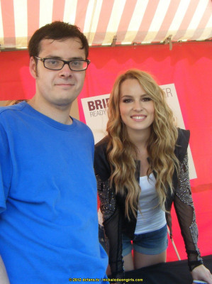 photo 29 in Bridgit Mendler gallery [id567830] 2013-01-22 00:00:00