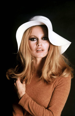 photo 23 in Brigitte Bardot gallery [id79520] -0001-11-30 00:00:00