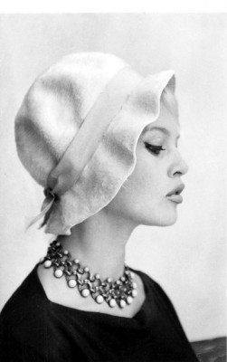 photo 12 in Brigitte Bardot gallery [id379518] 2011-05-19 00:00:00