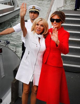 photo 23 in Brigitte Macron gallery [id954769] 2017-08-06 00:00:00