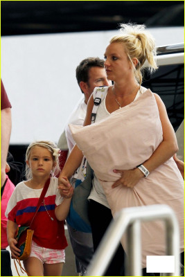 photo 22 in Britney Spears gallery [id609133] 2013-06-07 00:00:00