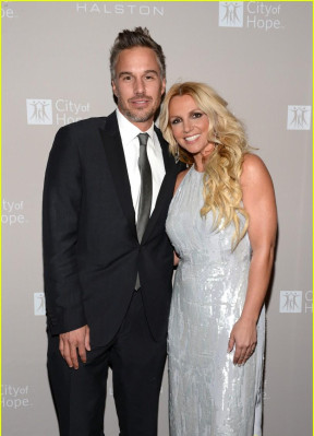 photo 28 in Britney gallery [id542905] 2012-10-15 00:00:00