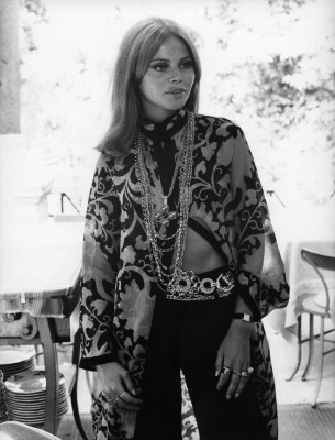 Britt Ekland pic #359329