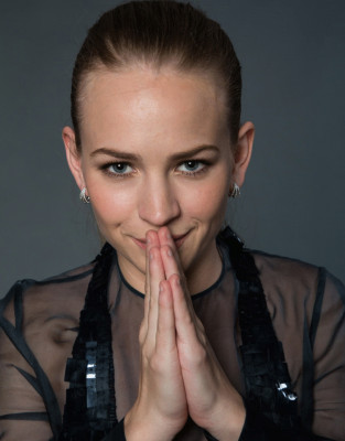 Brittany Robertson pic #849638