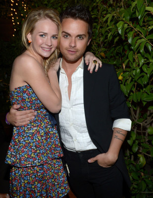 Brittany Robertson pic #491474
