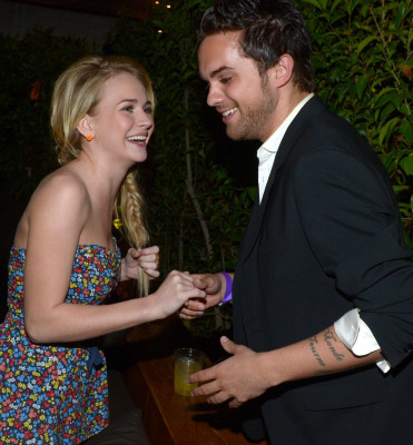Brittany Robertson pic #491475