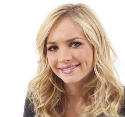 Brittany Robertson pic #491468