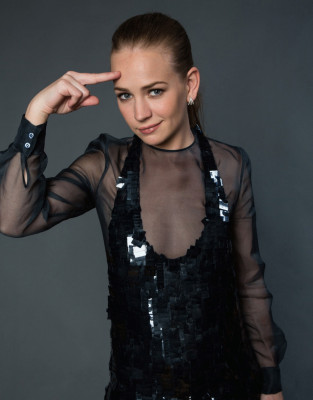 Brittany Robertson pic #849637