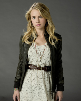 Brittany Robertson pic #491697