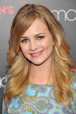 Brittany Robertson pic #532536