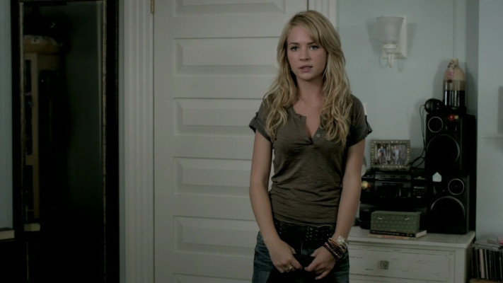 Brittany Robertson pic #787583