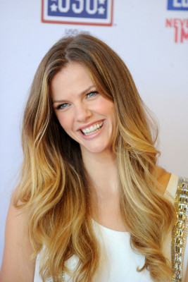 Brooklyn Decker pic #617285