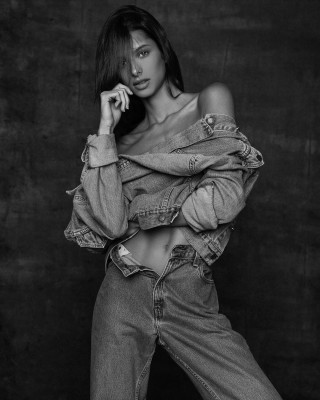 Bruna Lirio pic #1371626
