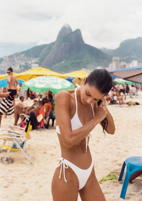 Bruna Lirio pic #1372244