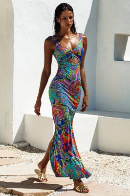 Bruna Lirio for Luli Fama