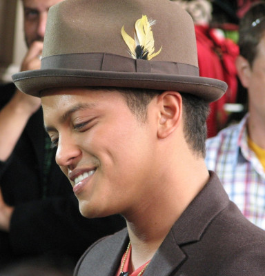 Bruno Mars pic #401367