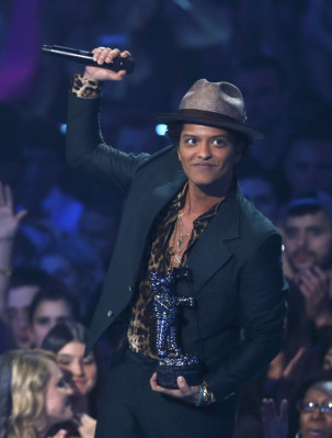 Bruno Mars pic #629618