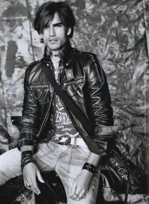Bruno Santos pic #1371082