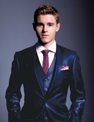 Callan McAuliffe pic #477910