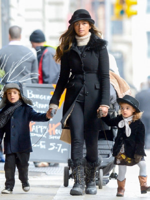 photo 12 in Camila Alves gallery [id584330] 2013-03-19 00:00:00