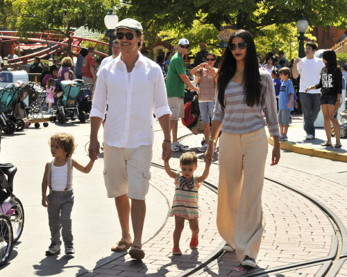 Camila Alves pic #815415
