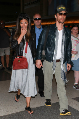 Camila Alves pic #738112