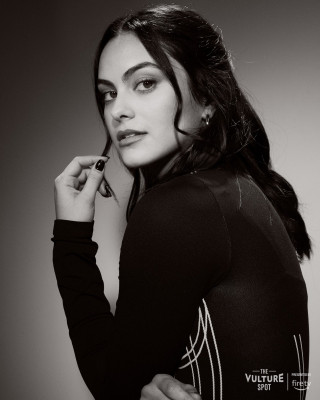 Camila Mendes pic #1265177