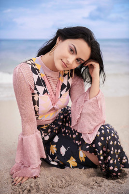 Camila Mendes pic #1088952