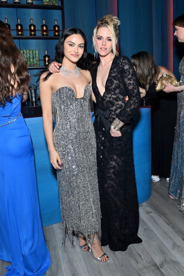 Camila Mendes pic #1301010