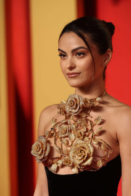 Camila Mendes pic #1348480