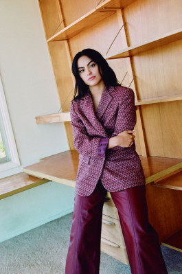 Camila Mendes pic #1188479