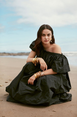 Camila Mendes pic #1128408