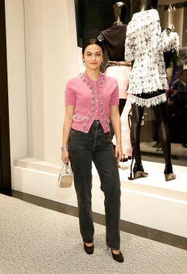 Camila Mendes pic #1285295