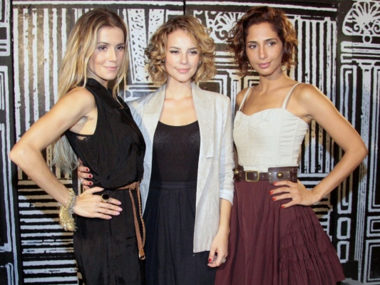 Camila Pitanga pic #402168