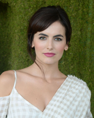 Camilla Belle pic #971388