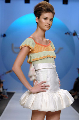 Camilla Finn pic #227646