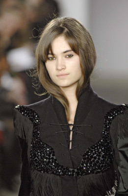 Camilla Finn pic #232530
