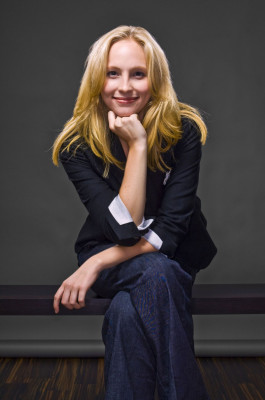 Candice Accola pic #770104