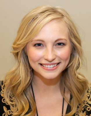 Candice Accola pic #731161